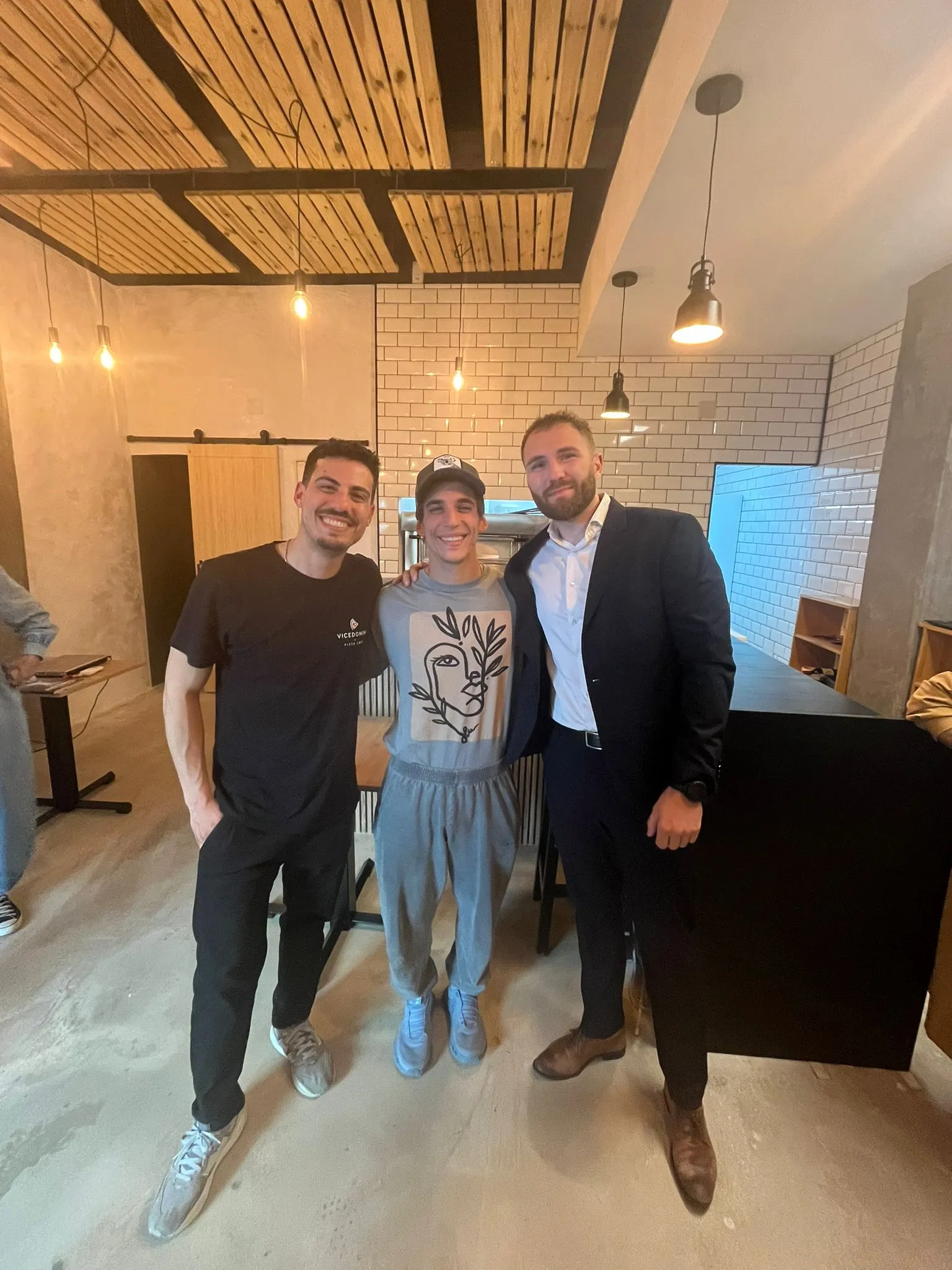 Chef de Pizza Mario Vicedomini y Miguel Herrán